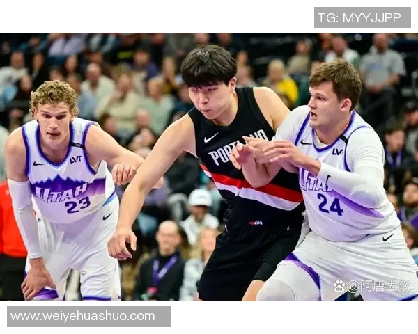 开拓者与老鹰激战正酣球迷期待精彩对决与胜负悬念